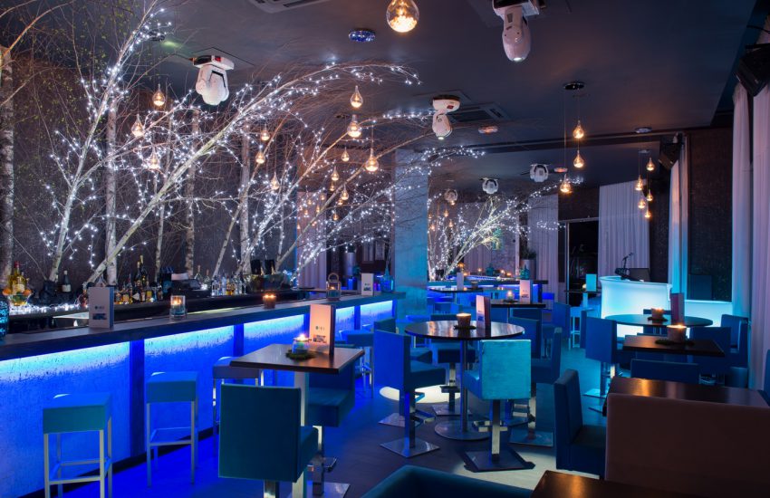 Décoration Restaurant Bar Annecy Le Moon