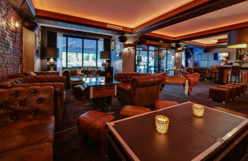 Pub Poney Club Annecy