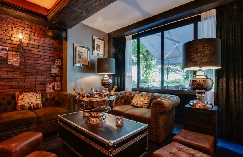 Pub Poney Club Annecy