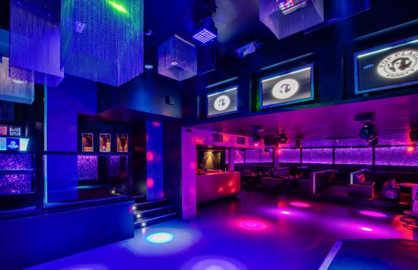 Décoration discothèque Annecy pop Plage