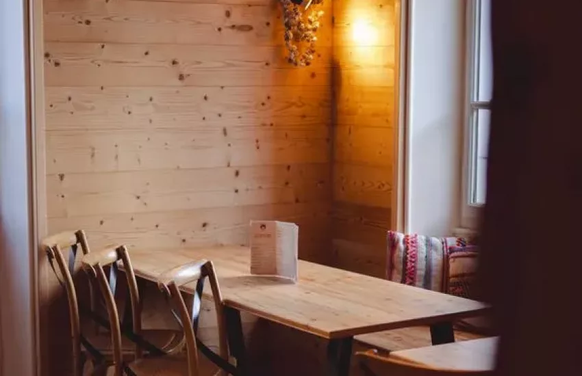 Mazot Cosmique Bar à Annecy